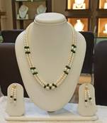 Multicolor pearl necklaces