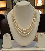 White pearl necklaces
