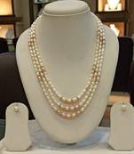 Multicolor pearl necklaces
