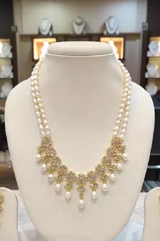 White pearl necklaces