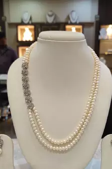 White pearl necklaces