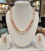 Multicolor pearl necklaces