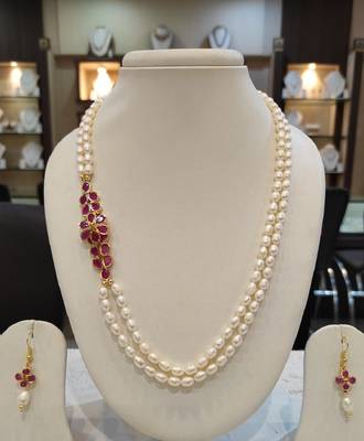 Multicolor pearl necklaces 1