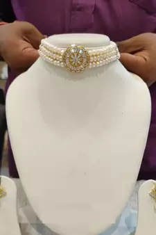 White pearl chokers