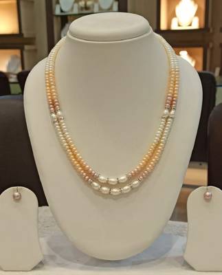 Multicolor pearl necklaces 1