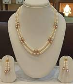 Multicolor pearl necklaces