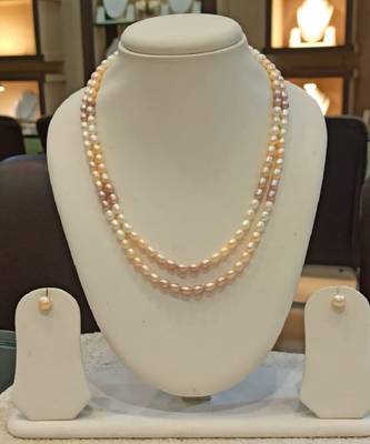 Multicolor pearl necklaces 1