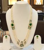 Multicolor pearl necklaces