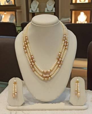 Multicolor pearl necklaces 1