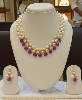 Multicolor pearl necklaces 1