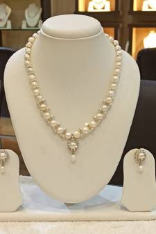 White pearl necklaces