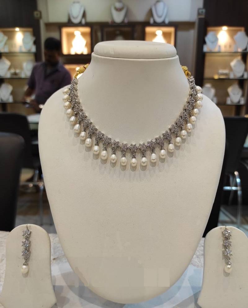 White pearl necklaces