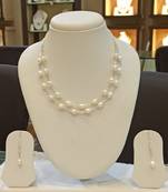 White pearl necklaces