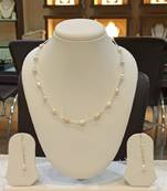 Multicolor pearl necklaces