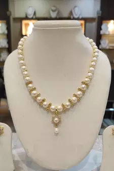 White pearl necklaces