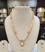 Multicolor pearl necklaces
