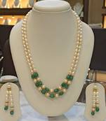 Multicolor pearl necklaces