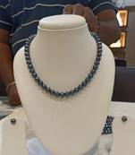 Blue pearl necklaces