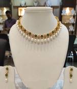 Multicolor pearl necklaces