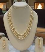 White pearl necklaces