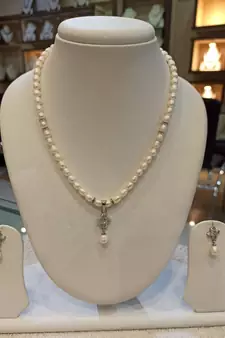 White pearl necklaces