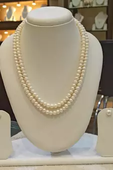 White pearl necklaces