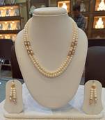 Multicolor pearl necklaces