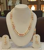 Multicolor pearl necklaces