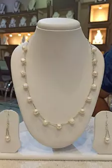 White pearl necklaces