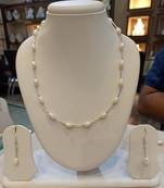 White pearl necklaces