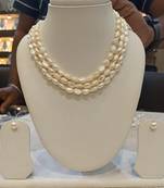 White pearl necklaces