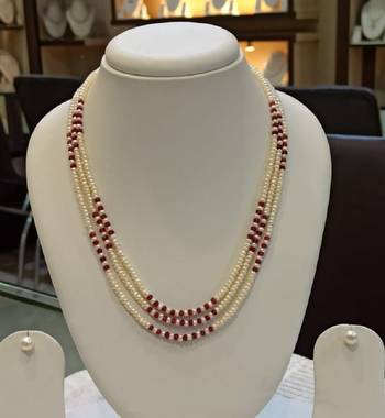 Multicolor pearl necklaces 1