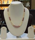 Multicolor pearl necklaces