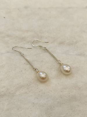 White pearl earrings 1