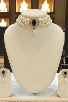 White pearl chokers