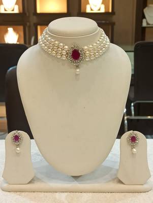 White pearl chokers 1