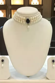 White pearl chokers