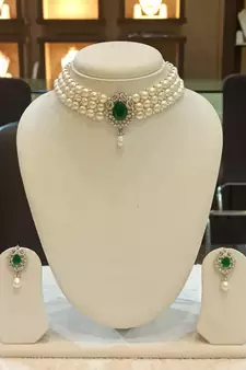 White pearl chokers