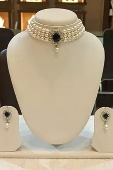 White pearl chokers