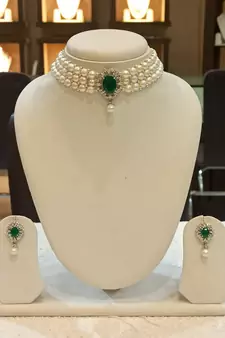 White pearl chokers