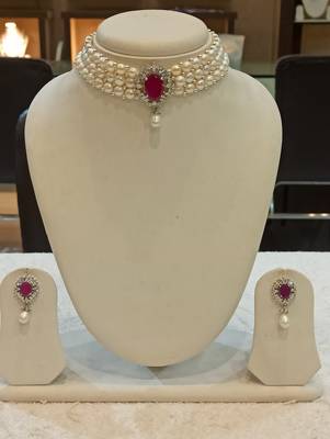 White pearl chokers 1