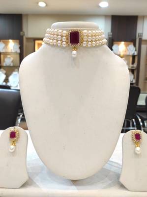White pearl chokers 1