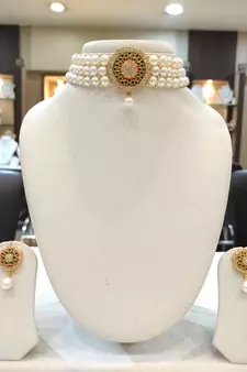 White pearl chokers