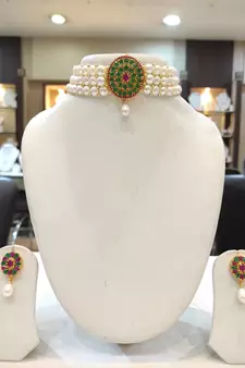 White pearl chokers
