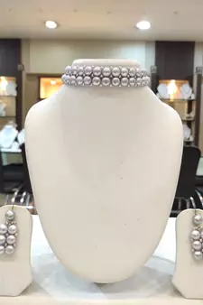Grey pearl chokers