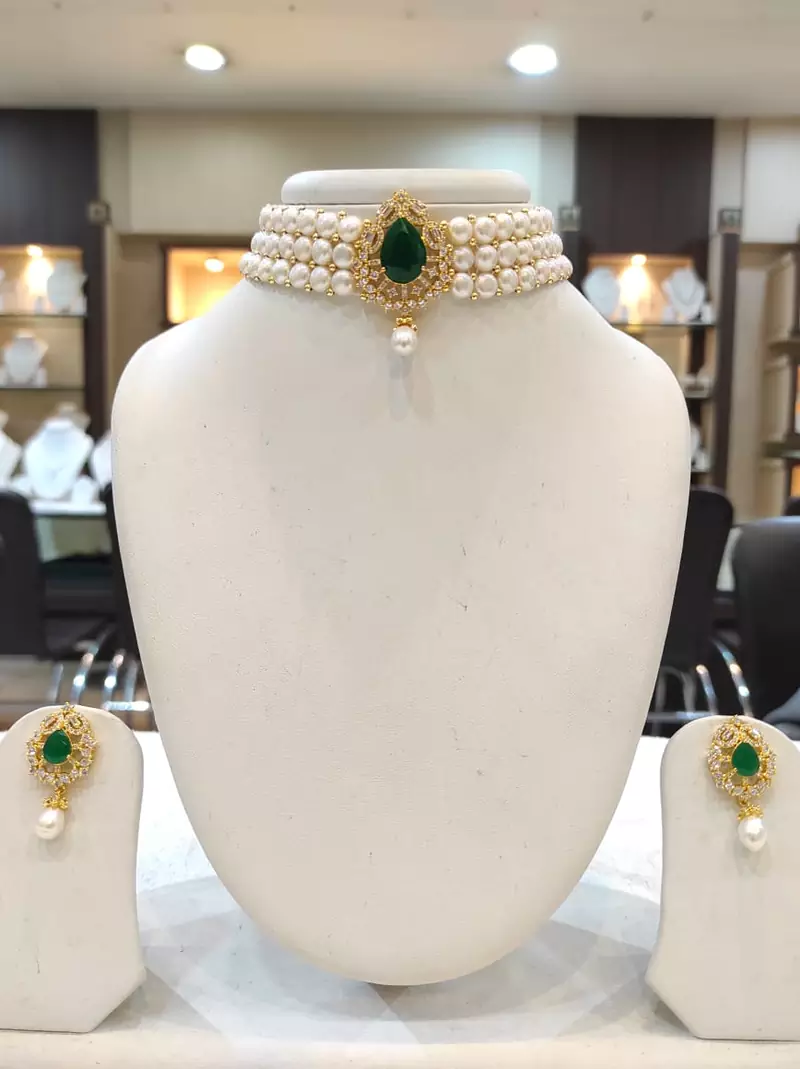 White pearl chokers