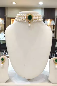 White pearl chokers