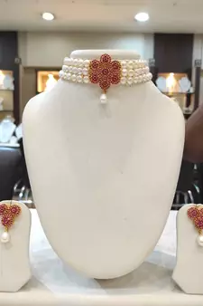 White pearl chokers