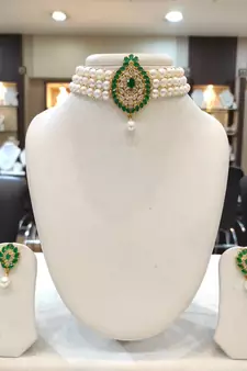 White pearl chokers