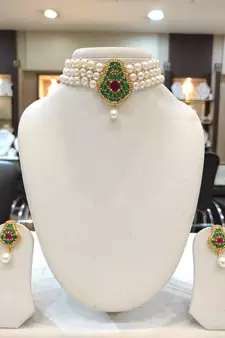 White pearl chokers